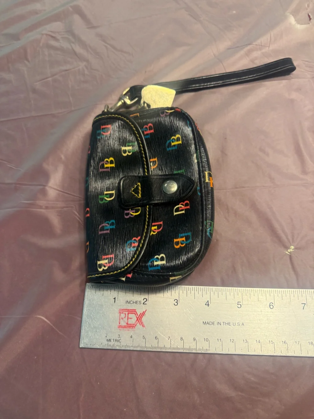 Vintage Y2K Dooney & Bourke Black Multicolor Wristlet